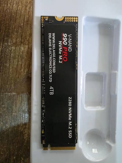 NVMe M. 2 SSD 4TB 990 Pro