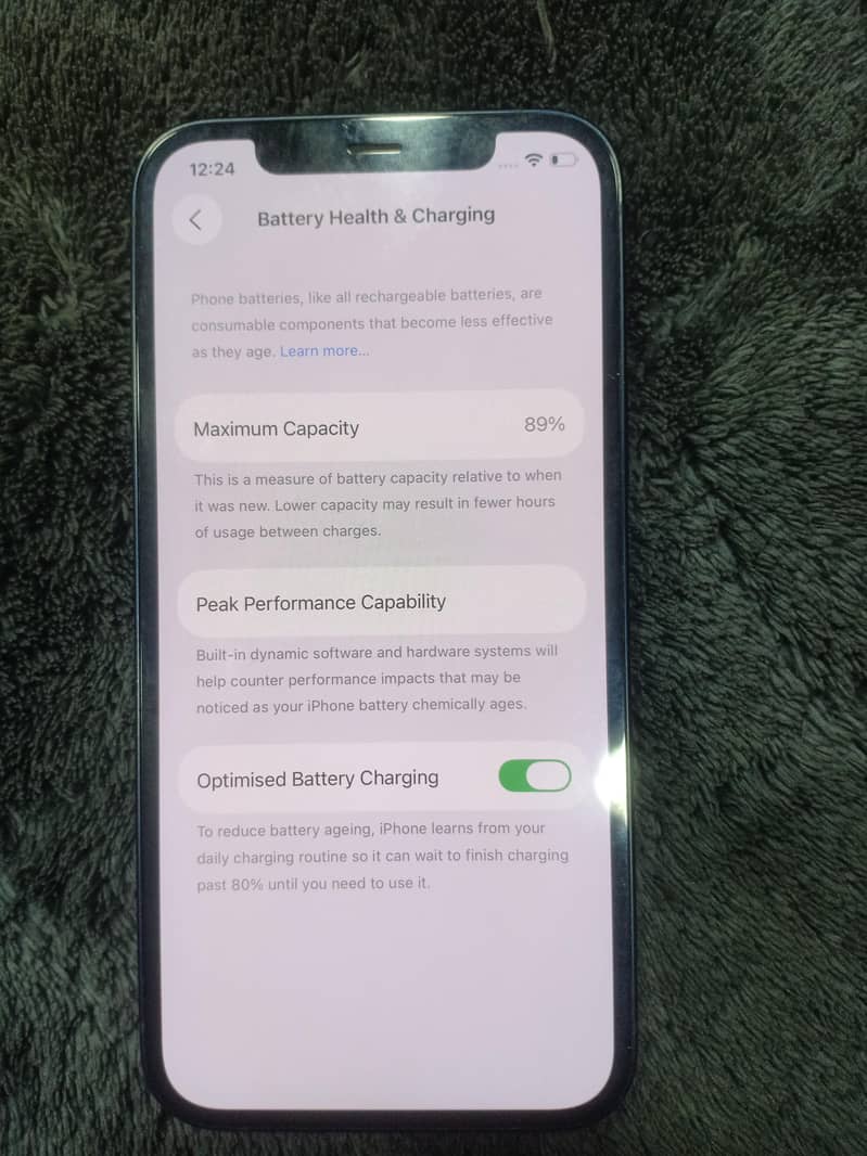 Apple iPhone 12 1