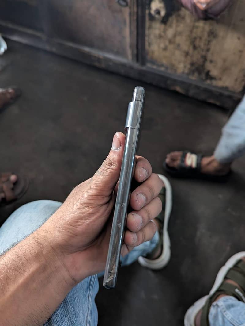 Google Pixel 7 3