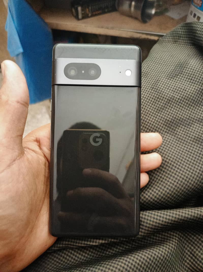 Google Pixel 7 3