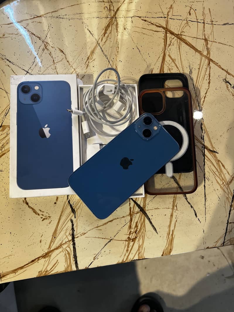 iPhone 13.256 0