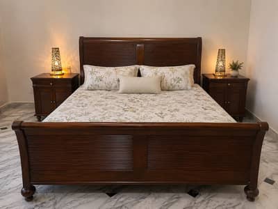 A full bed set price can be Negotiable