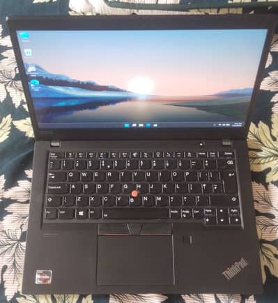 LENOVO x13 Ryzen 7 PRO 4750U(8Core 16CPUs)2GB Graphic/Touch 4K Display