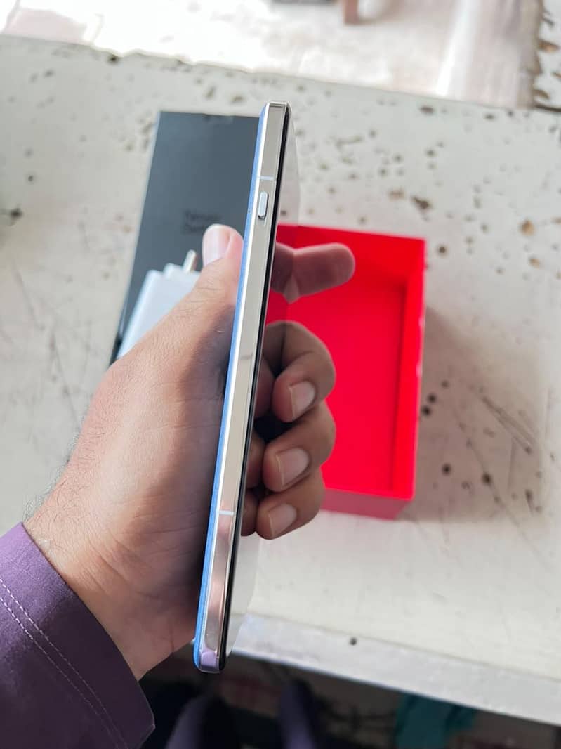 One Plus 13 4