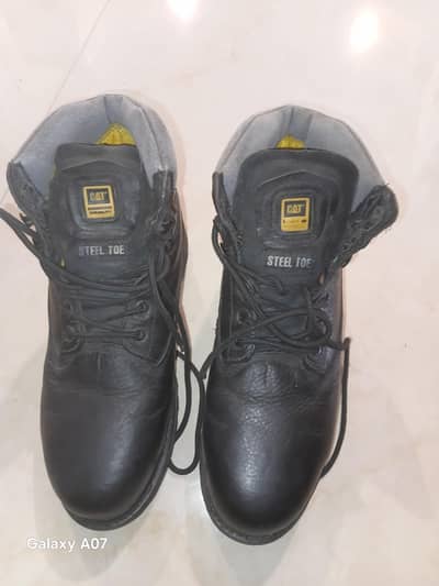 Caterpillar new hiking boots