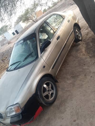 Suzuki Baleno 2004