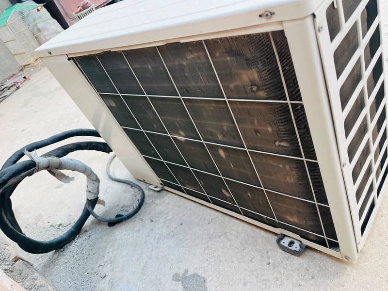Haier 1.5 ton simple split Ac 5