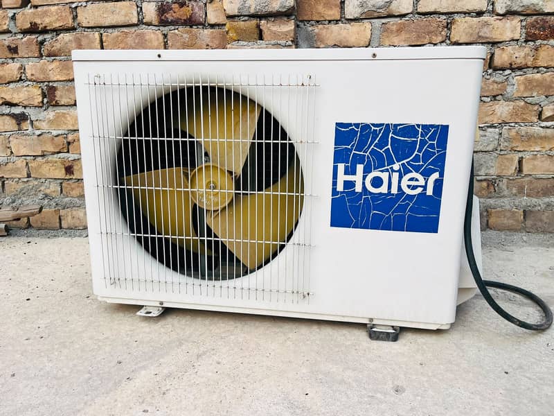 Haier 1.5 ton simple split Ac 6