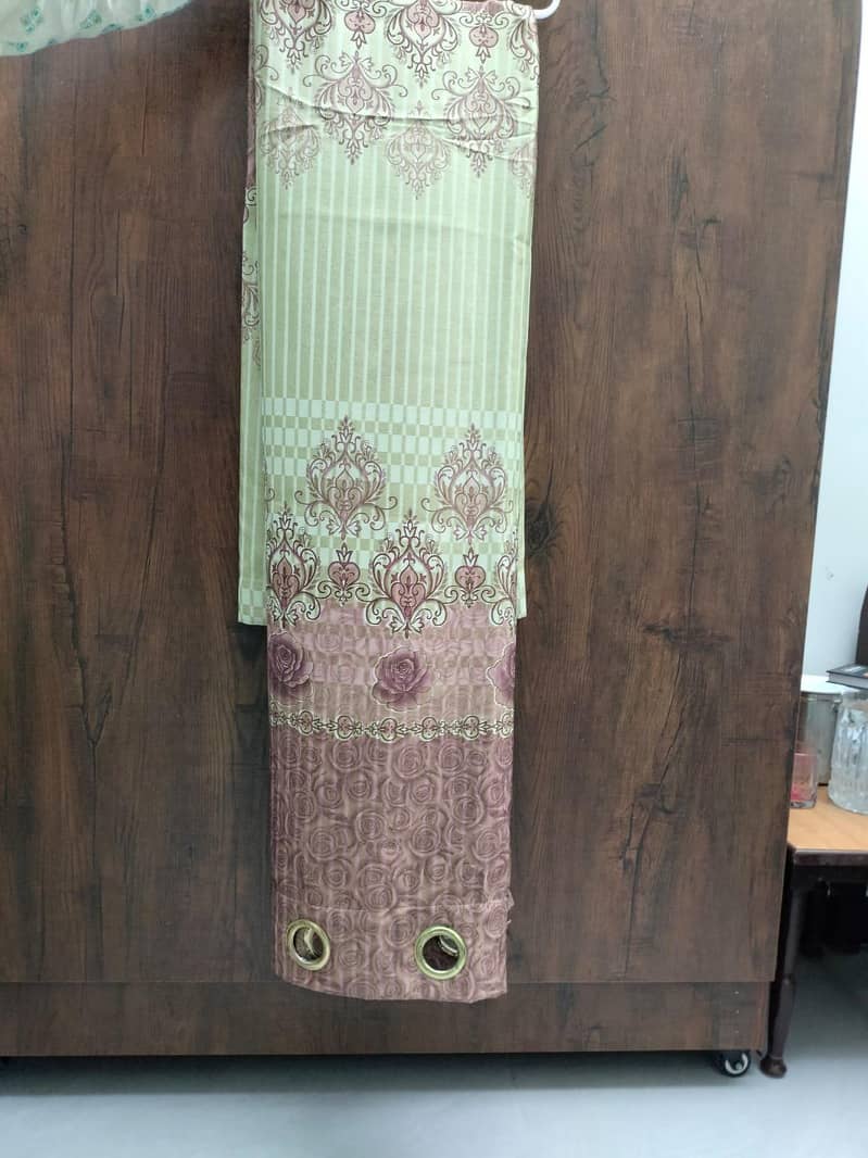 curtains / parday 0