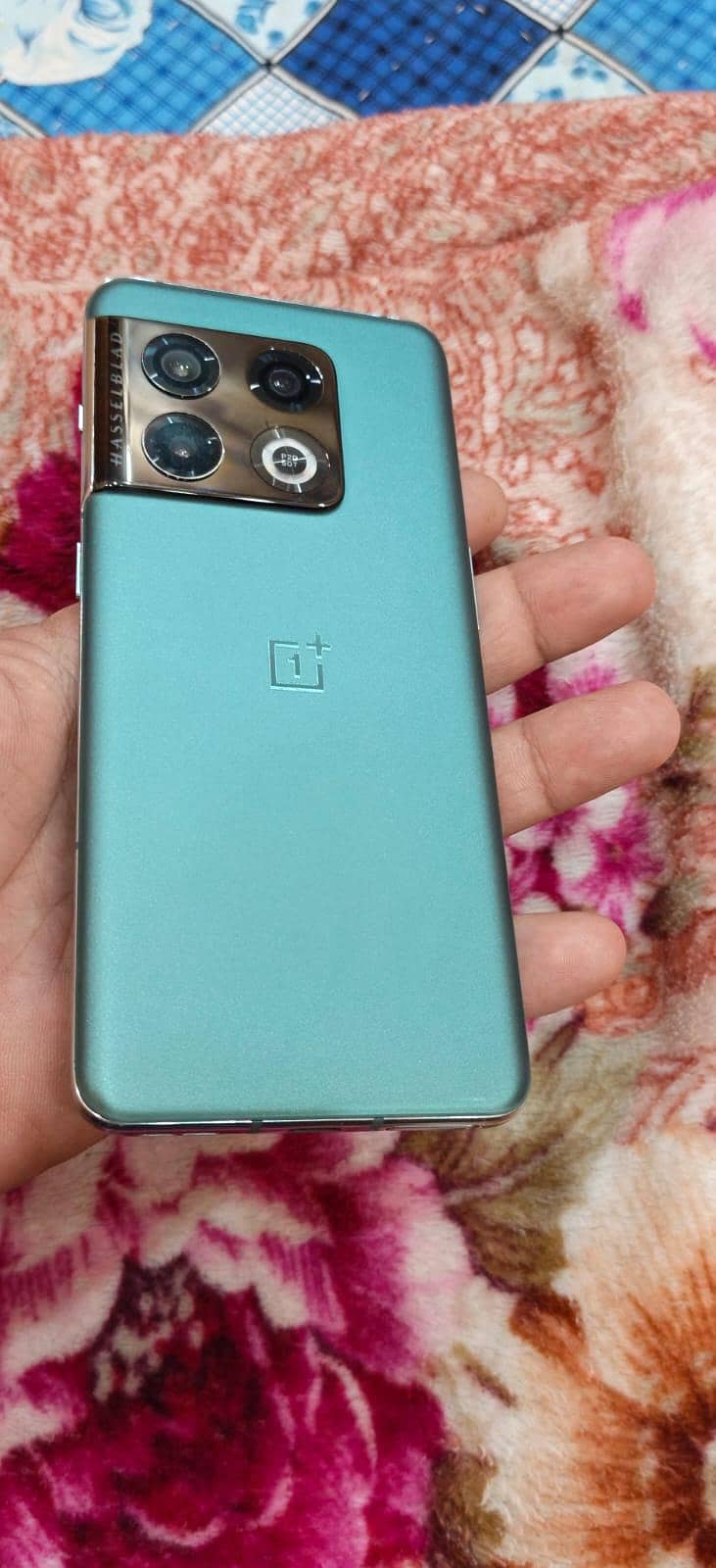 One Plus 10 Pro 9