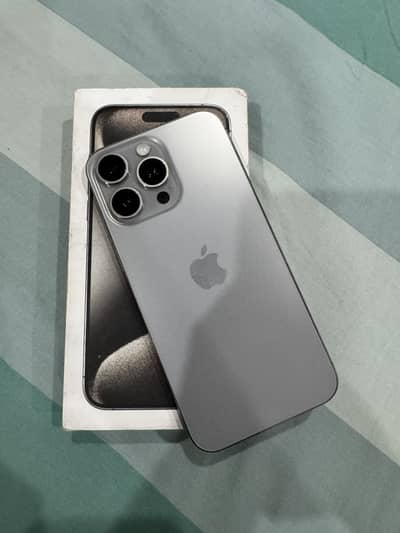 Apple iPhone 15 Pro Max – 10/10 Condition