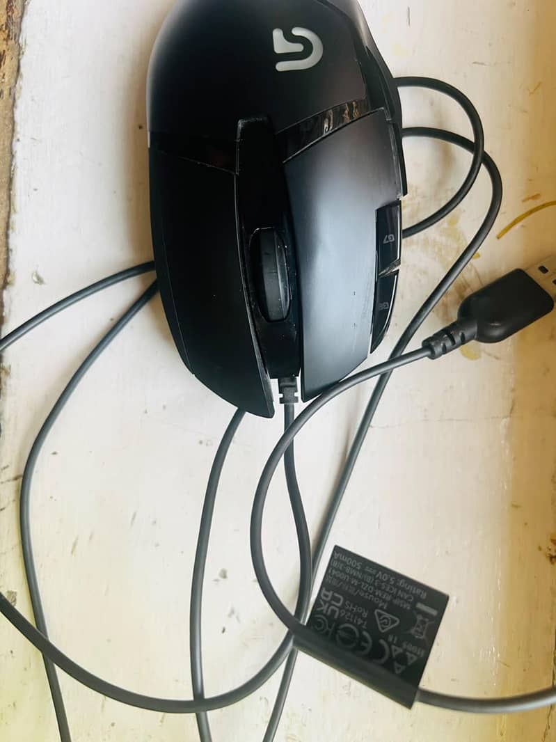 Logitech G402 4