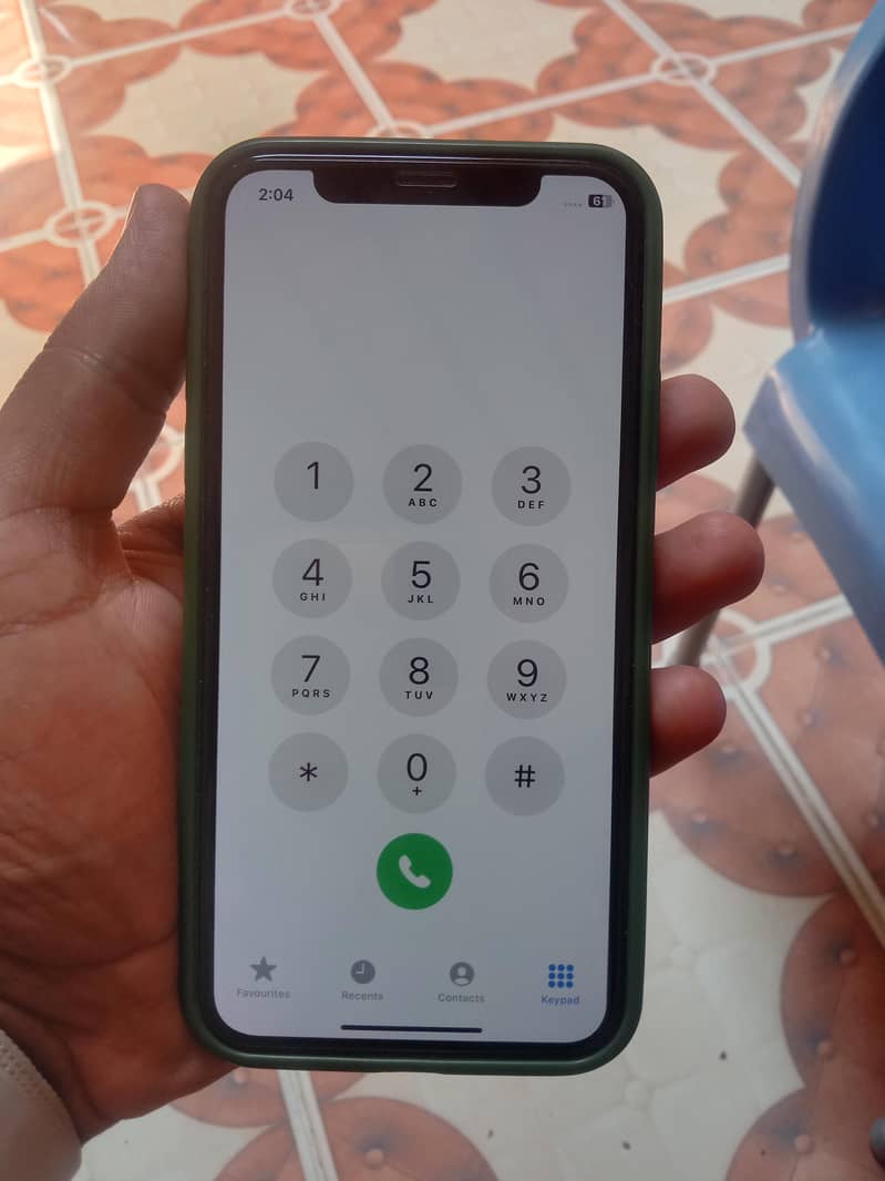 Apple iPhone X 4