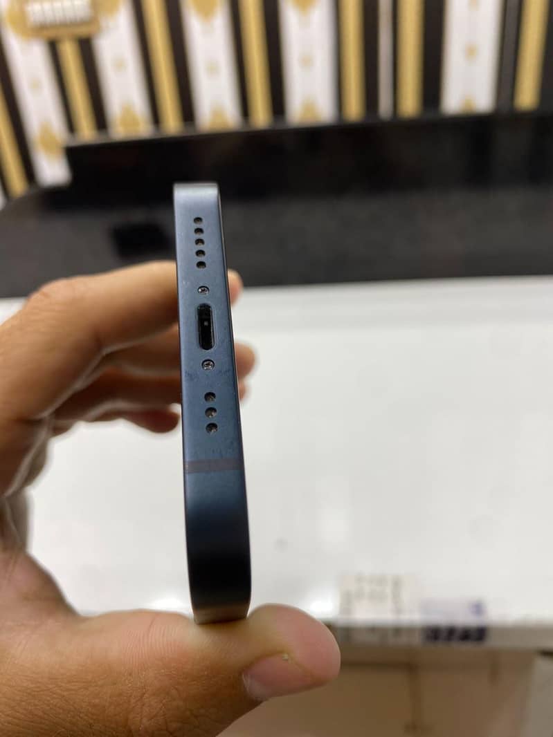 Apple iPhone 14 6