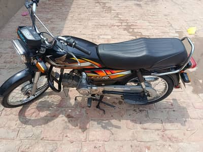 bike for sale at chak No 8/11-L Chichawatni