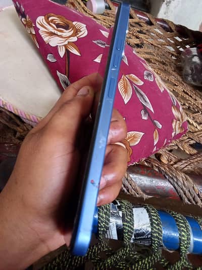 Tecno sprak 40