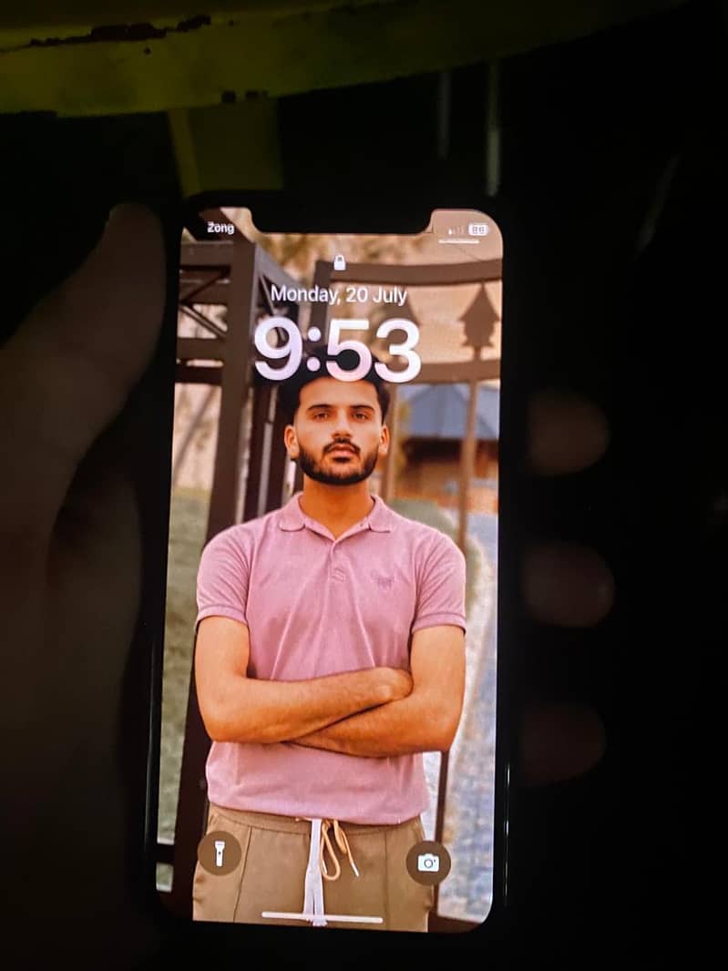 Apple iPhone X 3