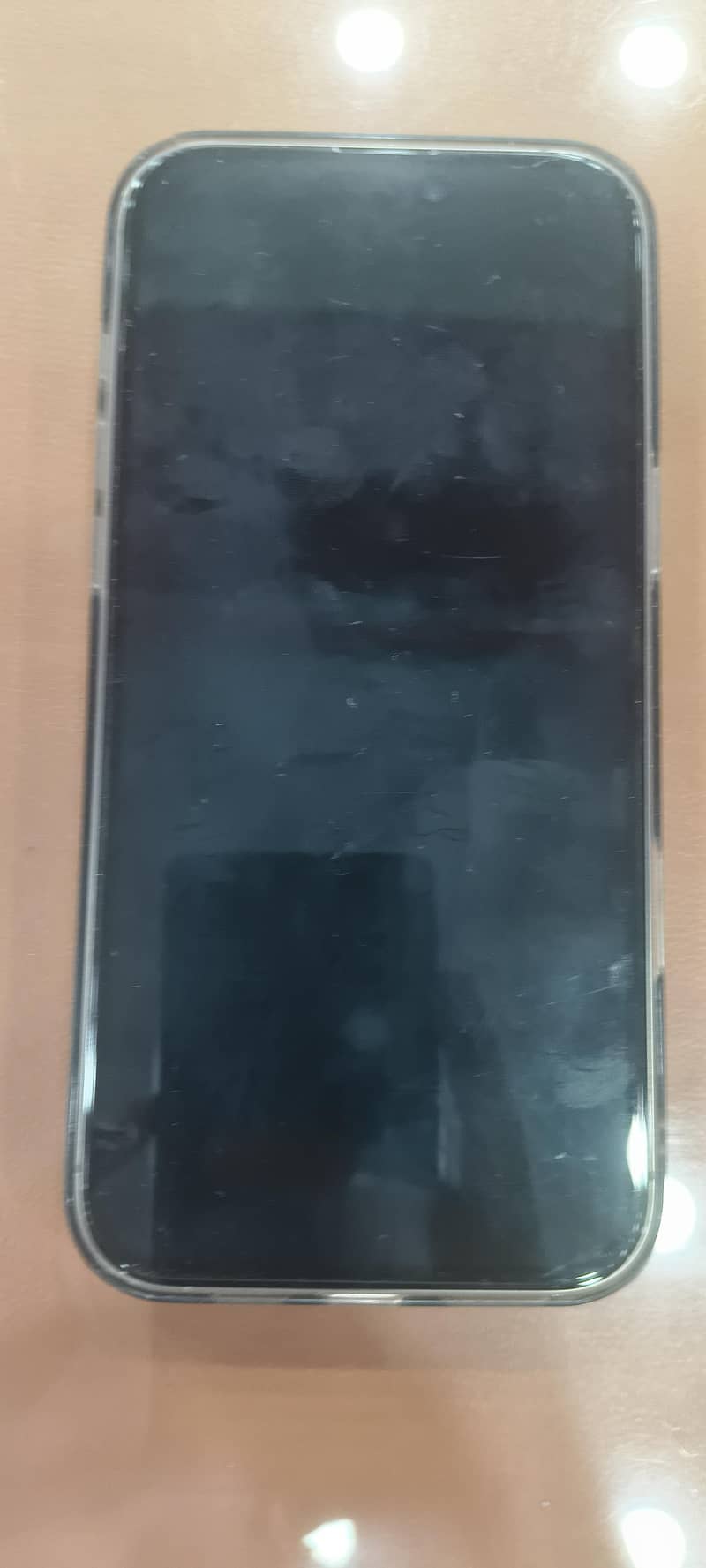 Apple iPhone 16 Pro Max 0