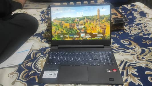 Hp victus ryzen 5 7635hs | amd redeon rx 6550m graphic card
