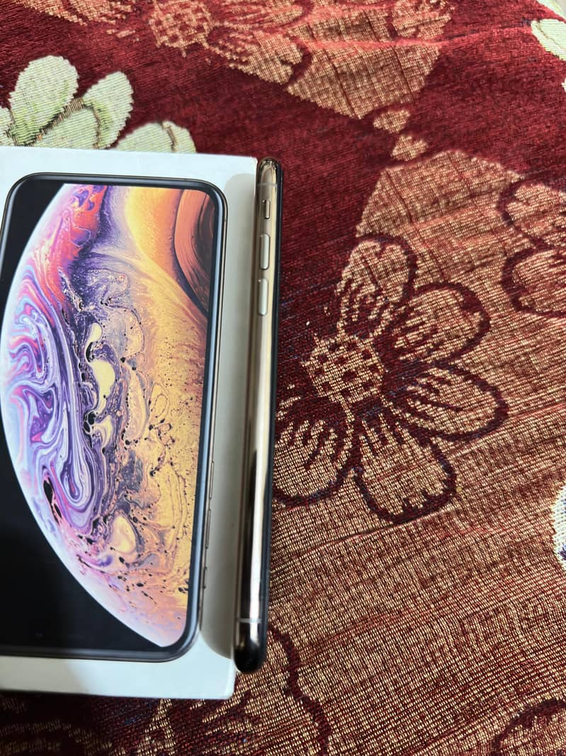 iPhone XS 2