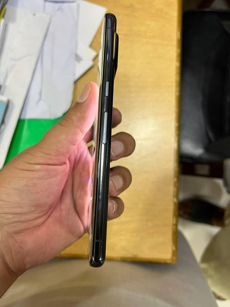 Google Pixel 7 Pro 2