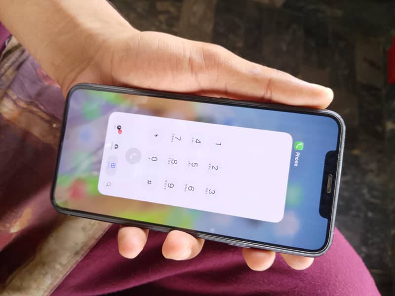 Apple iPhone 11 Pro Max 3