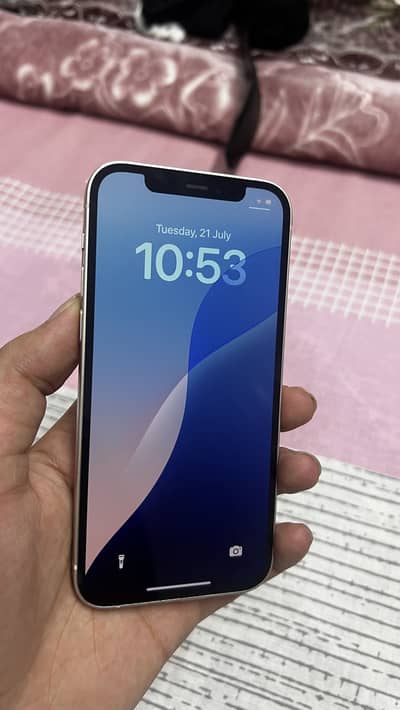 Apple iPhone 12