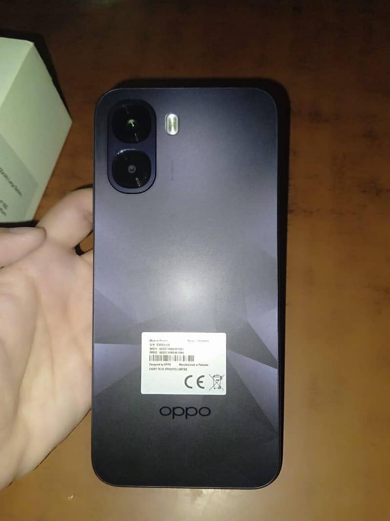OPPO A6k 1