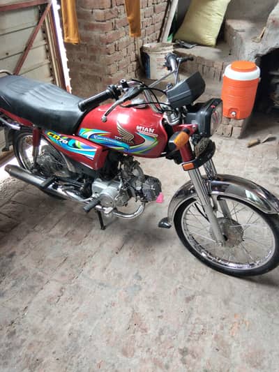 Honda bike all genuine 23/24