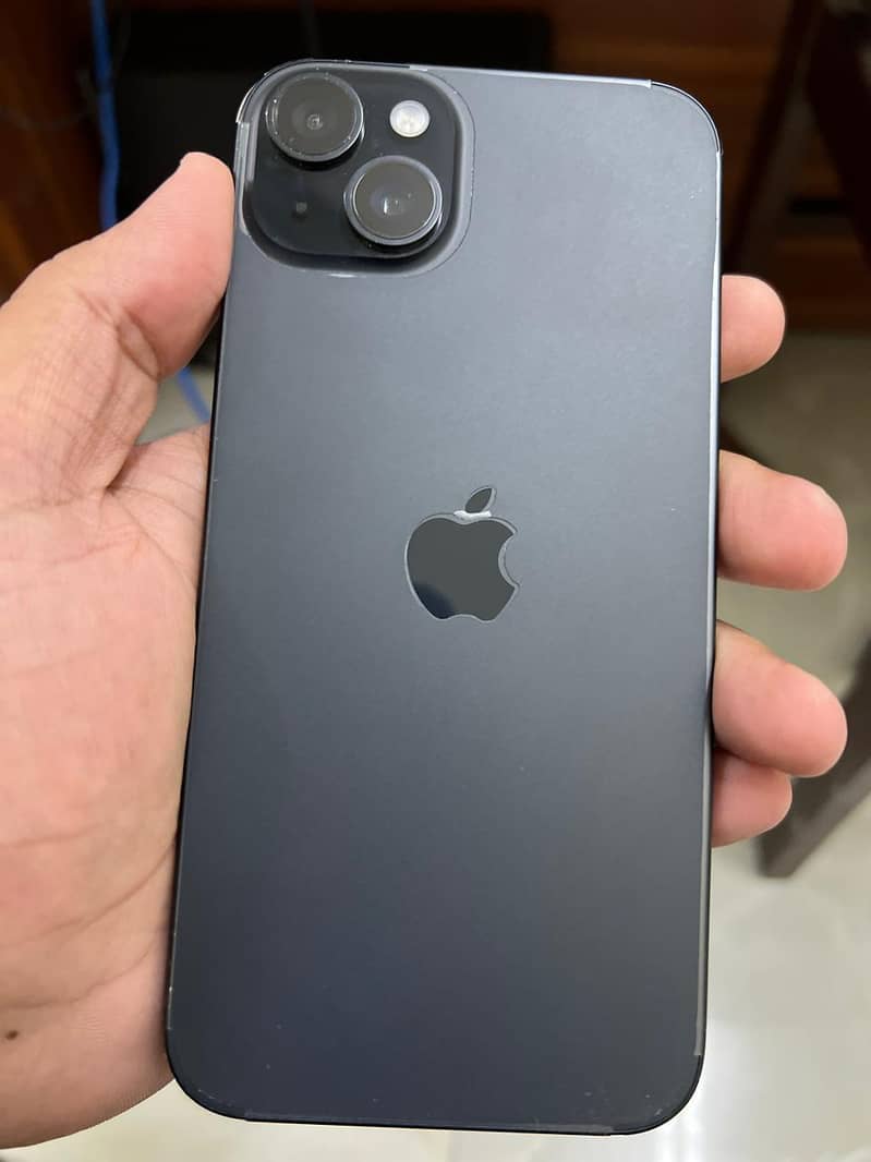 Apple iPhone 15 plus 1