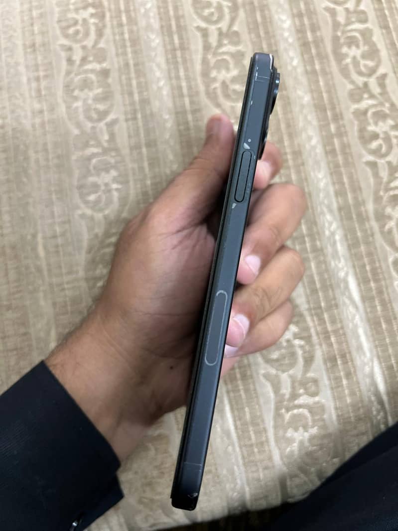 Apple iPhone 15 plus 5
