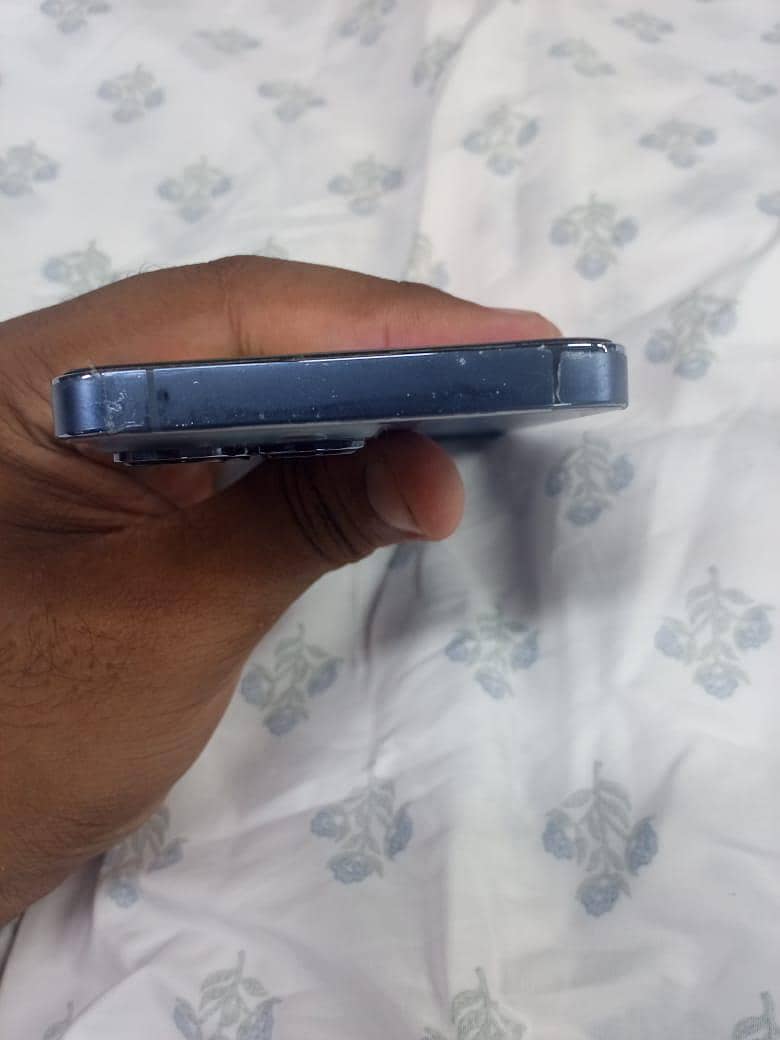 Apple iPhone 13 Pro 7