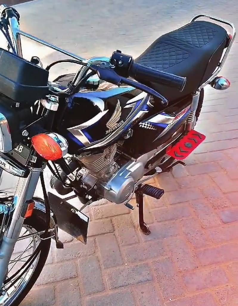 CG125 0