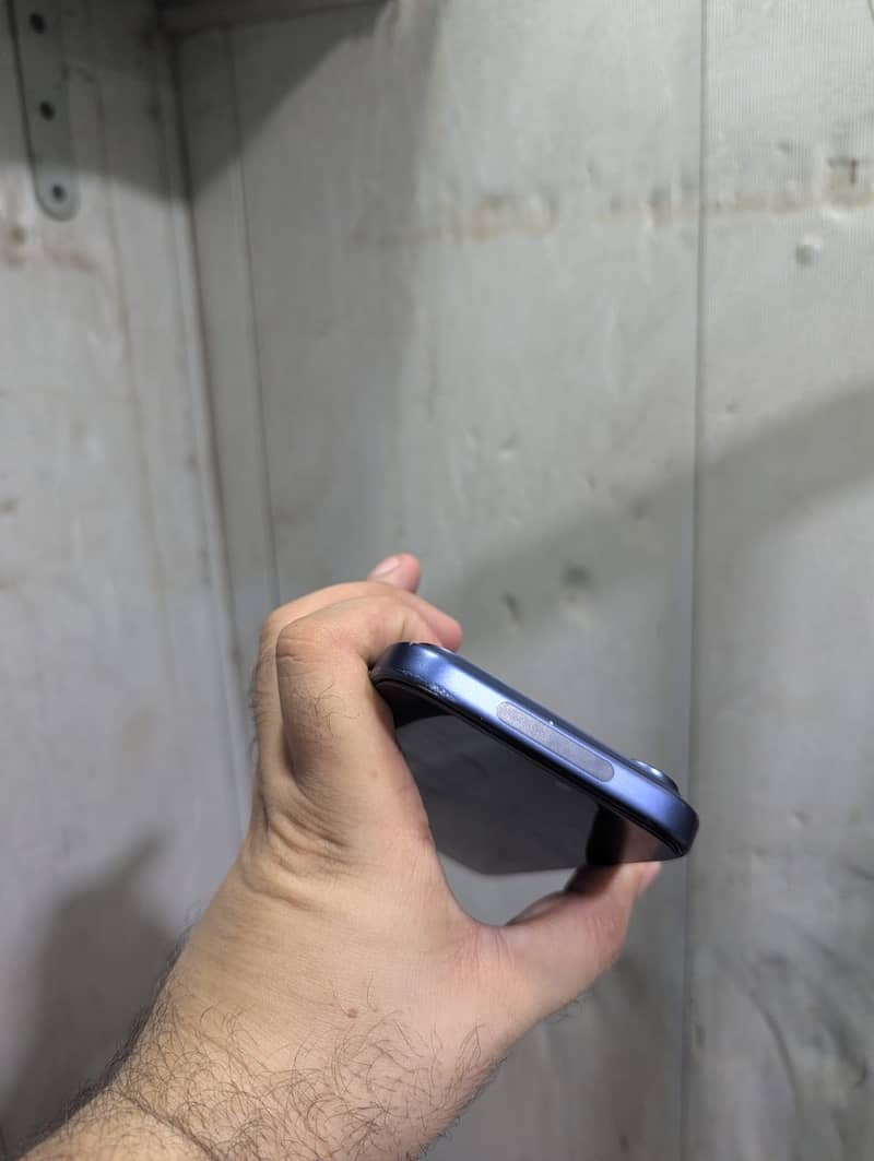 iPhone 17 Pro Max 2