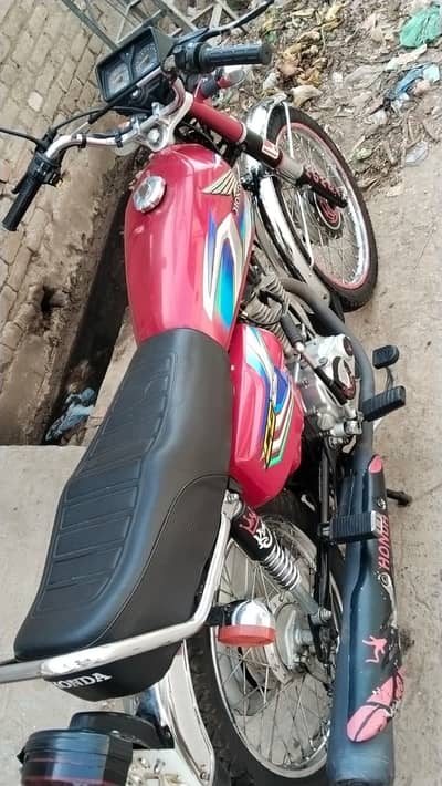 Honda CG 125 2023