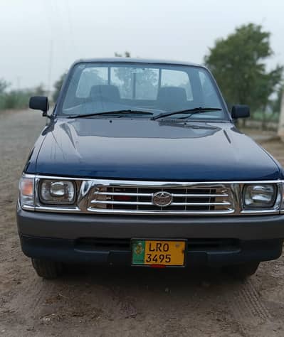 toyata hilux dala