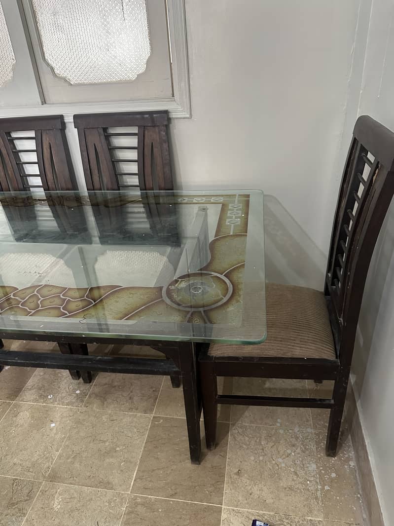 Dining table with chairs 3