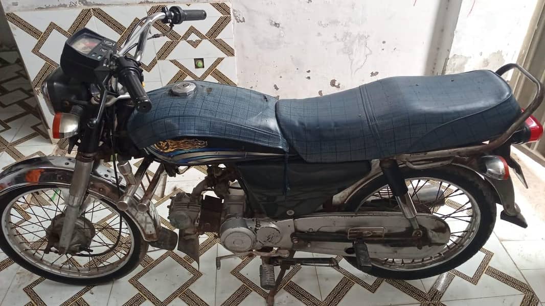Dhoom 70cc 2
