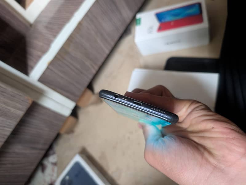 OPPO A1k 4