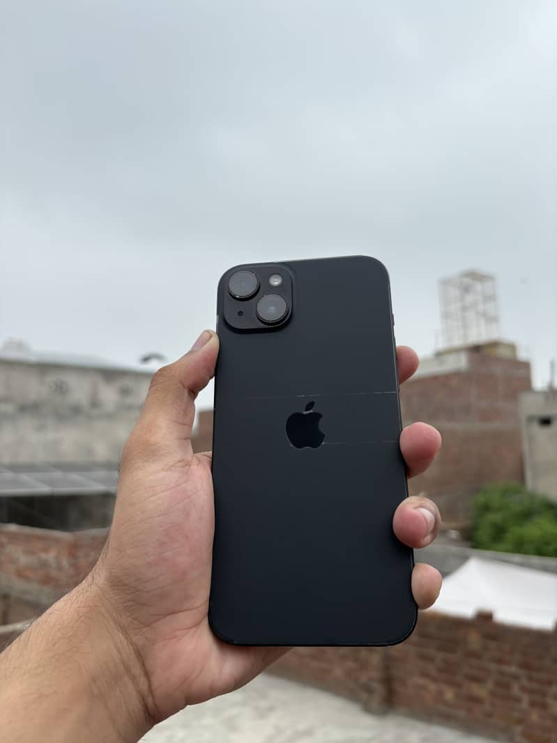 Apple iPhone 15 plus 1