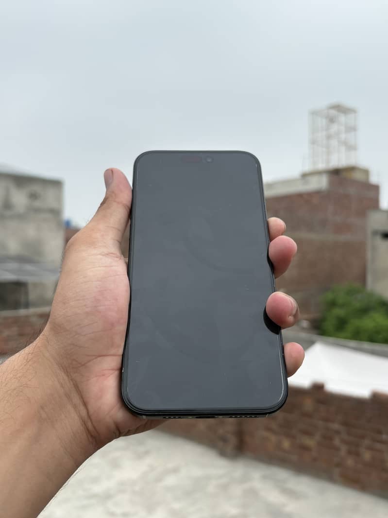 Apple iPhone 15 plus 2