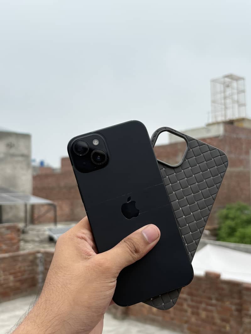 Apple iPhone 15 plus 7
