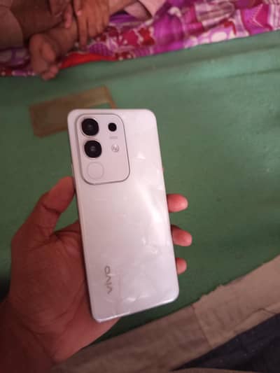Vivo Y29 8/128 Complete box
