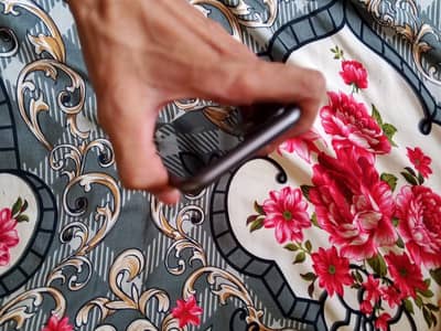 Iphone 11 non pta for sale waterpack