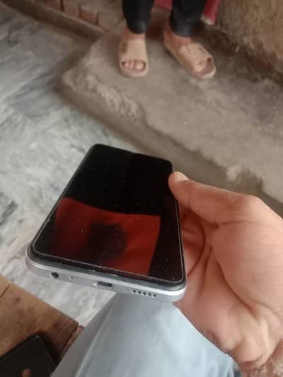 Tecno Spark 8C