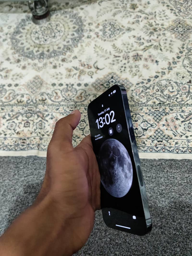 iphone 13 pro max 2