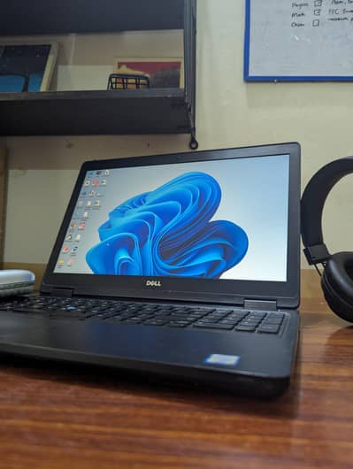 Dell Latitude 5580 ( NEGOTIABLE)