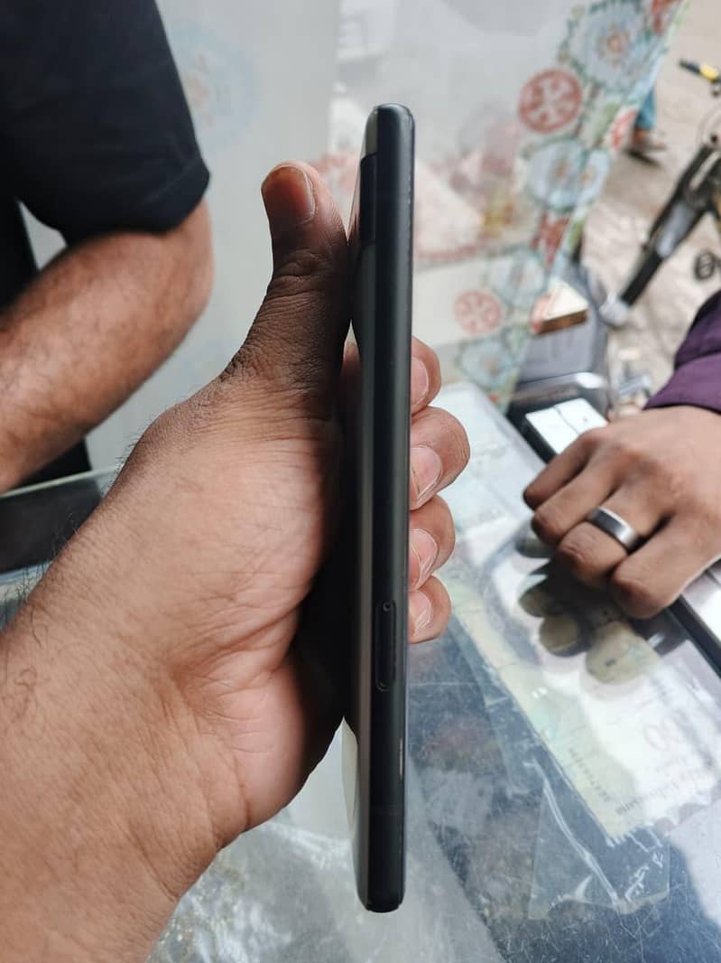 Google Pixel 6a 5
