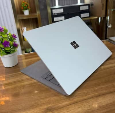 Microsoft Surface Laptop 4 Intel Core i5 11th Generation