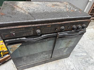 CARE Gas Stove with Oven (Model 444) – Great for Parts or Project
